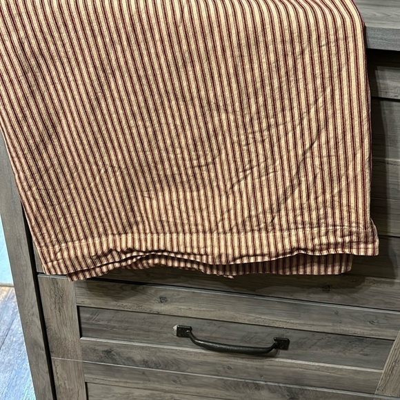 PRE OWNED Home Collection by Raghu York Ticking Barn Red & Nutmeg Shower Curtain - Picture 5 of 15